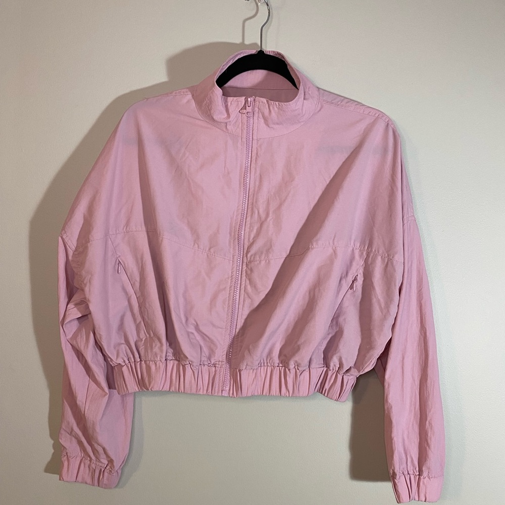 Baby pink cropped zip up wind jacket